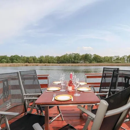 Botel Hafen Loitz