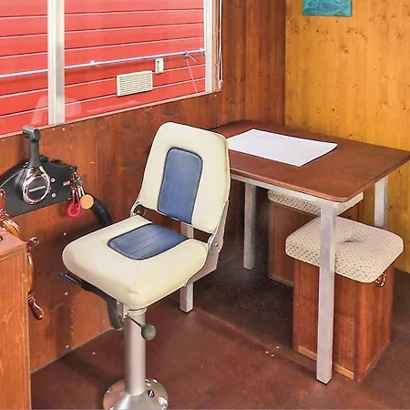Botel Hafen 3*